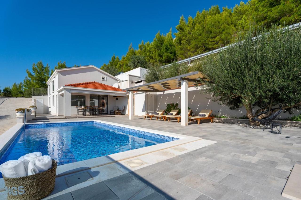 Villa Dream With Private Pool, 2 Bedrooms With En-Suite Bathrooms, Sea View Omiš Eksteriør billede