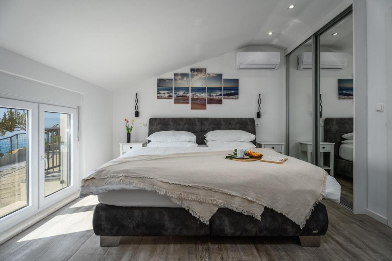 Villa Dream With Private Pool, 2 Bedrooms With En-Suite Bathrooms, Sea View Omiš Eksteriør billede