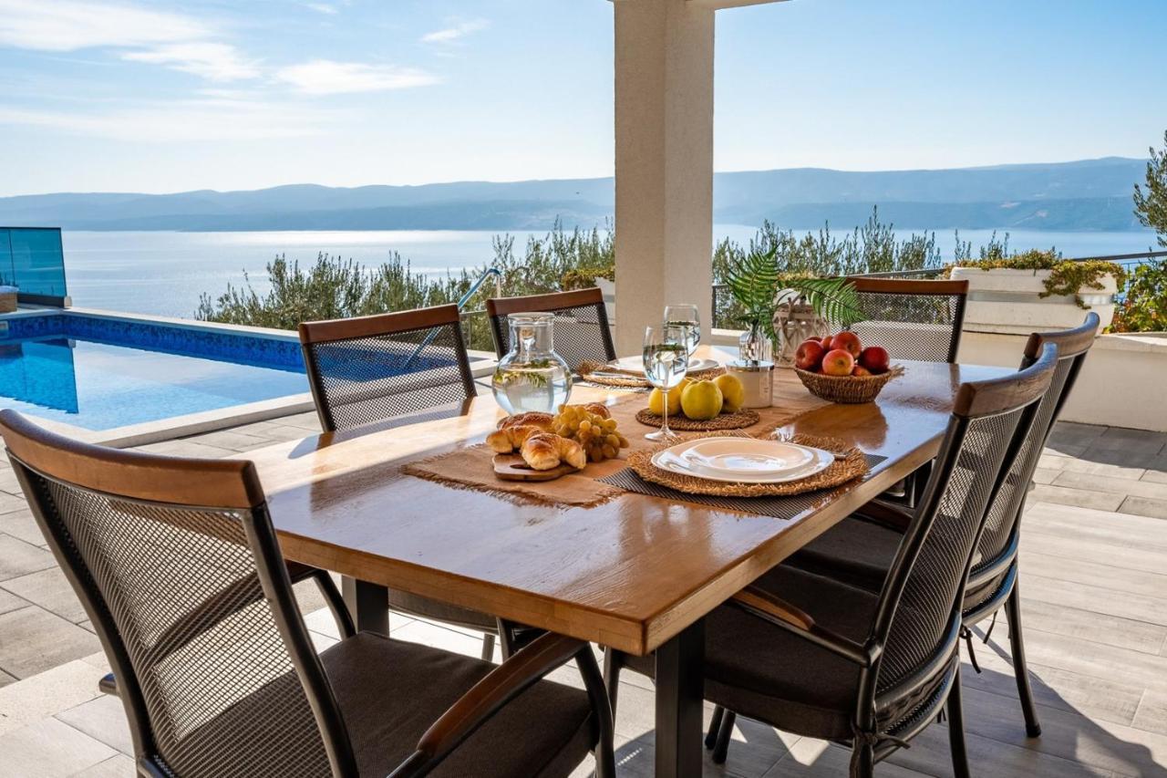 Villa Dream With Private Pool, 2 Bedrooms With En-Suite Bathrooms, Sea View Omiš Eksteriør billede
